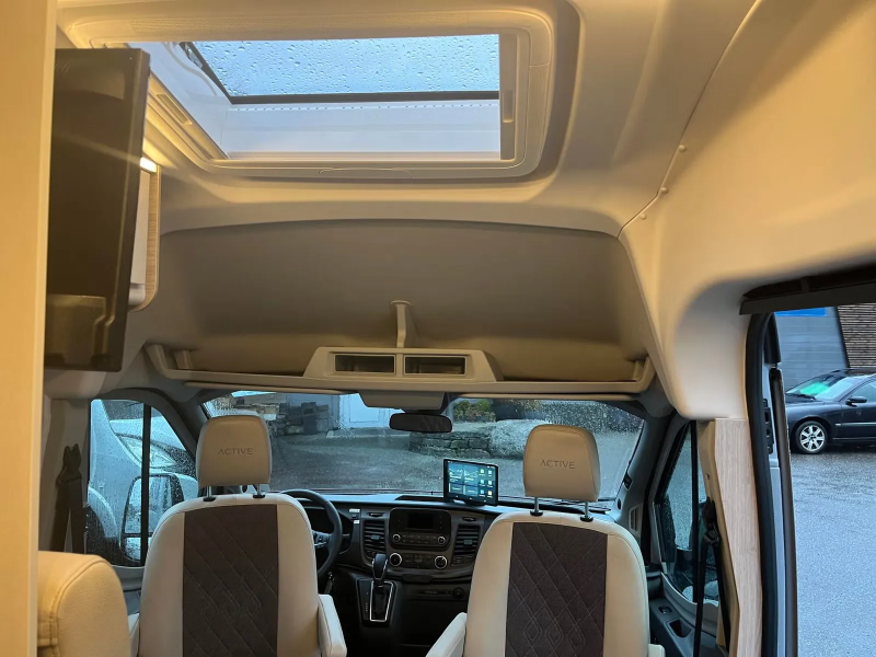 Bürstner Lineo C 590