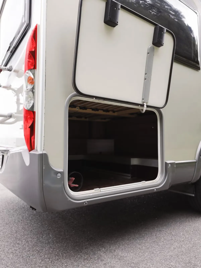 Bürstner Ixeo IT664