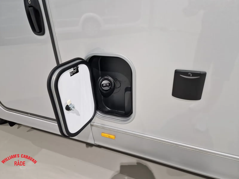 Adria SUPER SONIC 780 SL