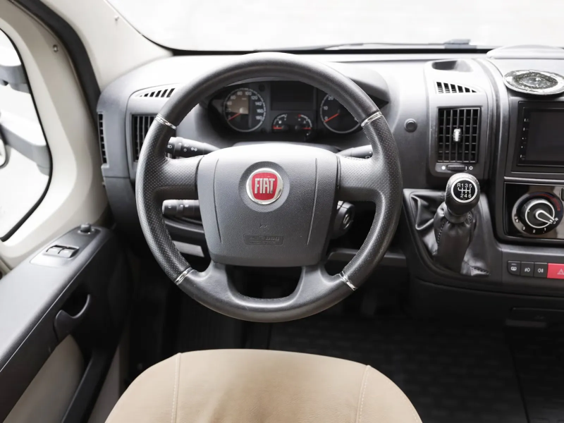 Bürstner Ixeo IT664