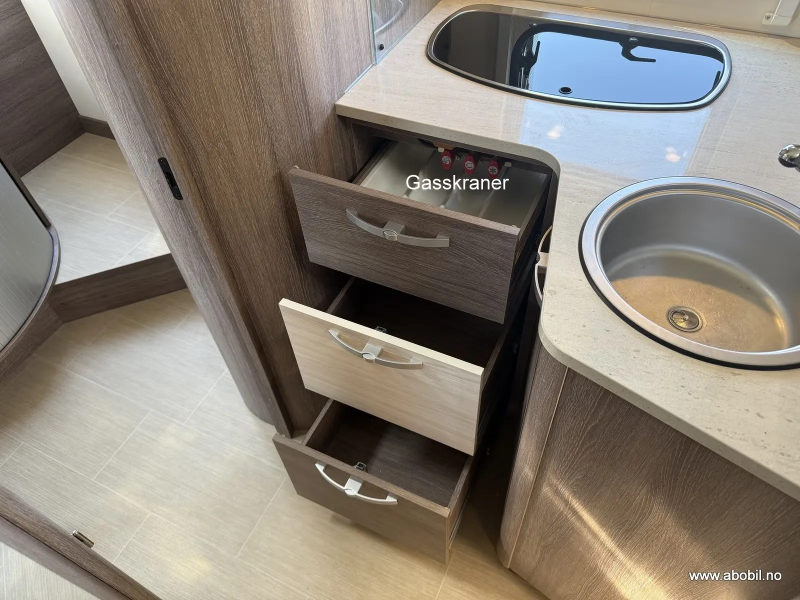 Bürstner Nexxo BT7404