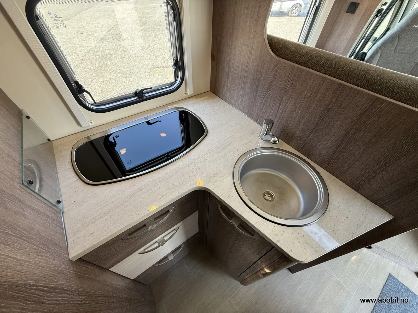 Bürstner Nexxo BT7404