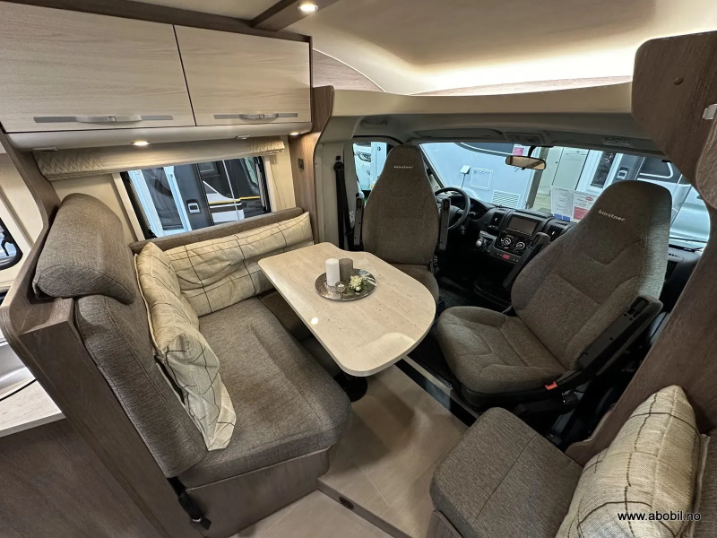 Bürstner Nexxo BT7404