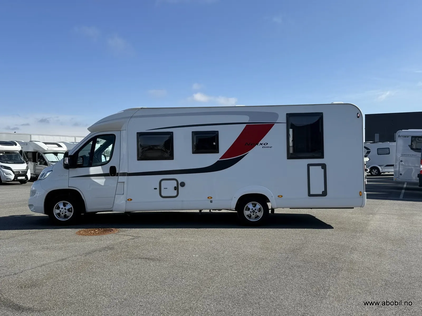 Bürstner Nexxo BT7404