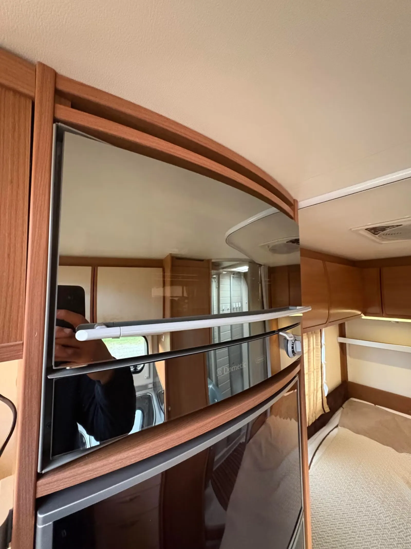 Bürstner Aviano I 684