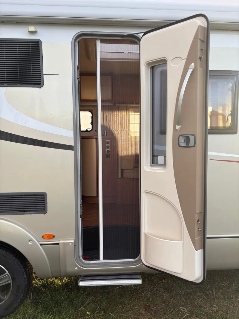 Bürstner Aviano I 684