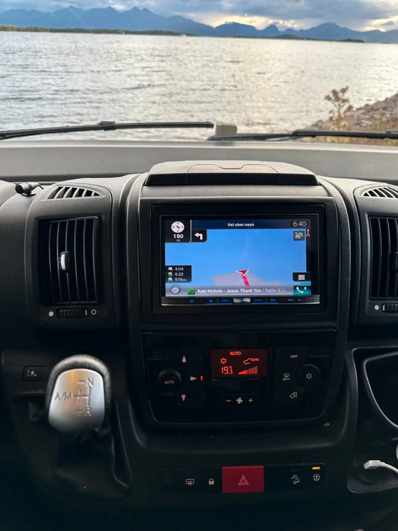 Adria Sonic Plus SL 700