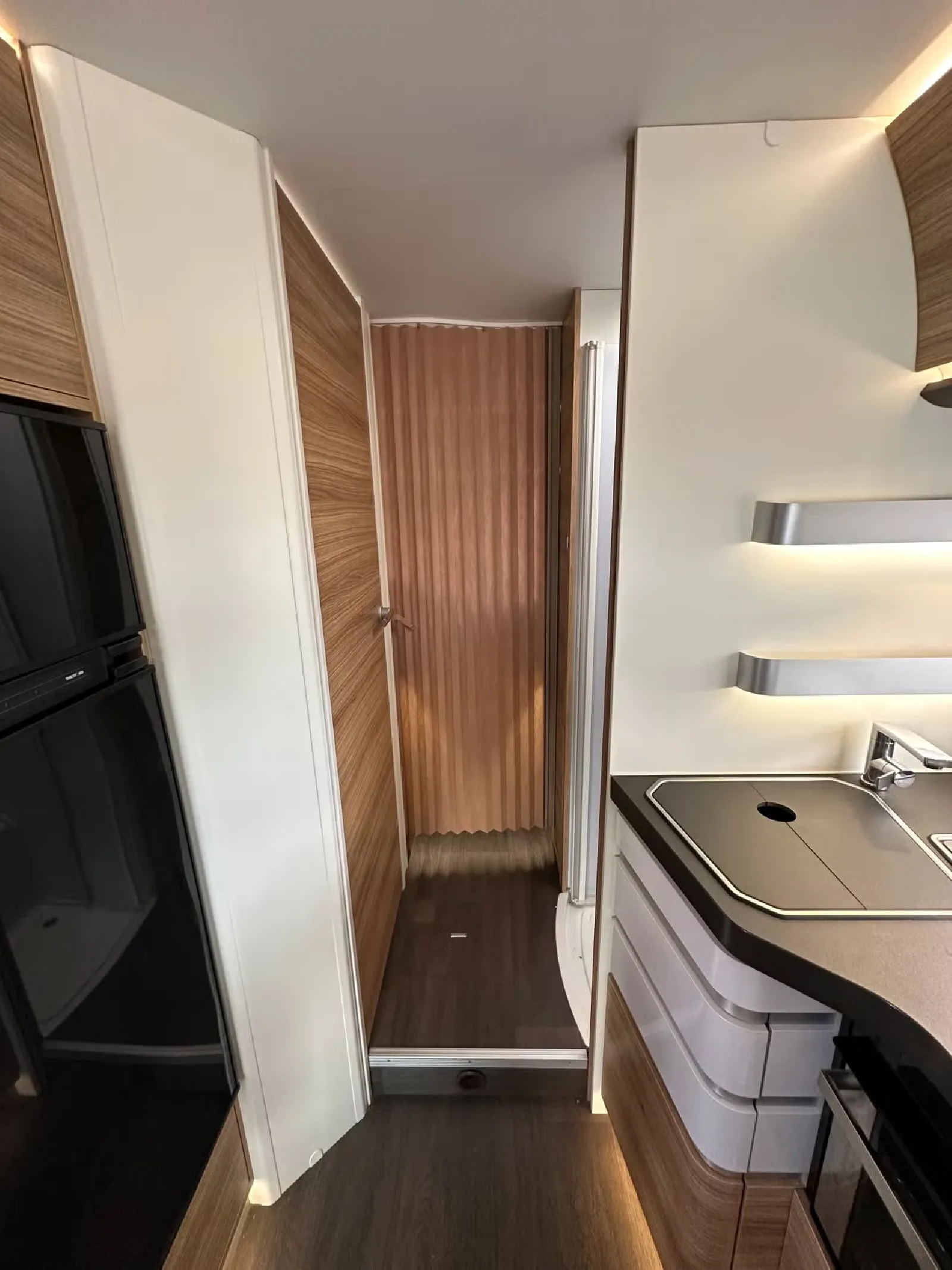 Adria Sonic Plus SL 700