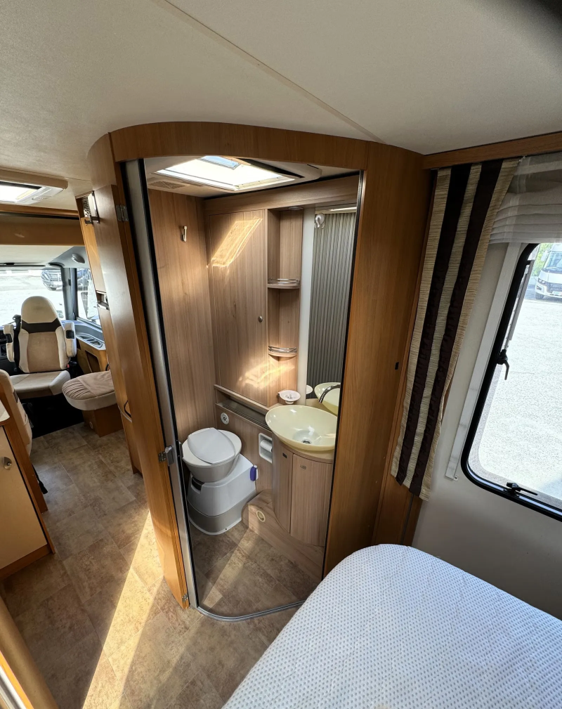 Bürstner Viseo i728