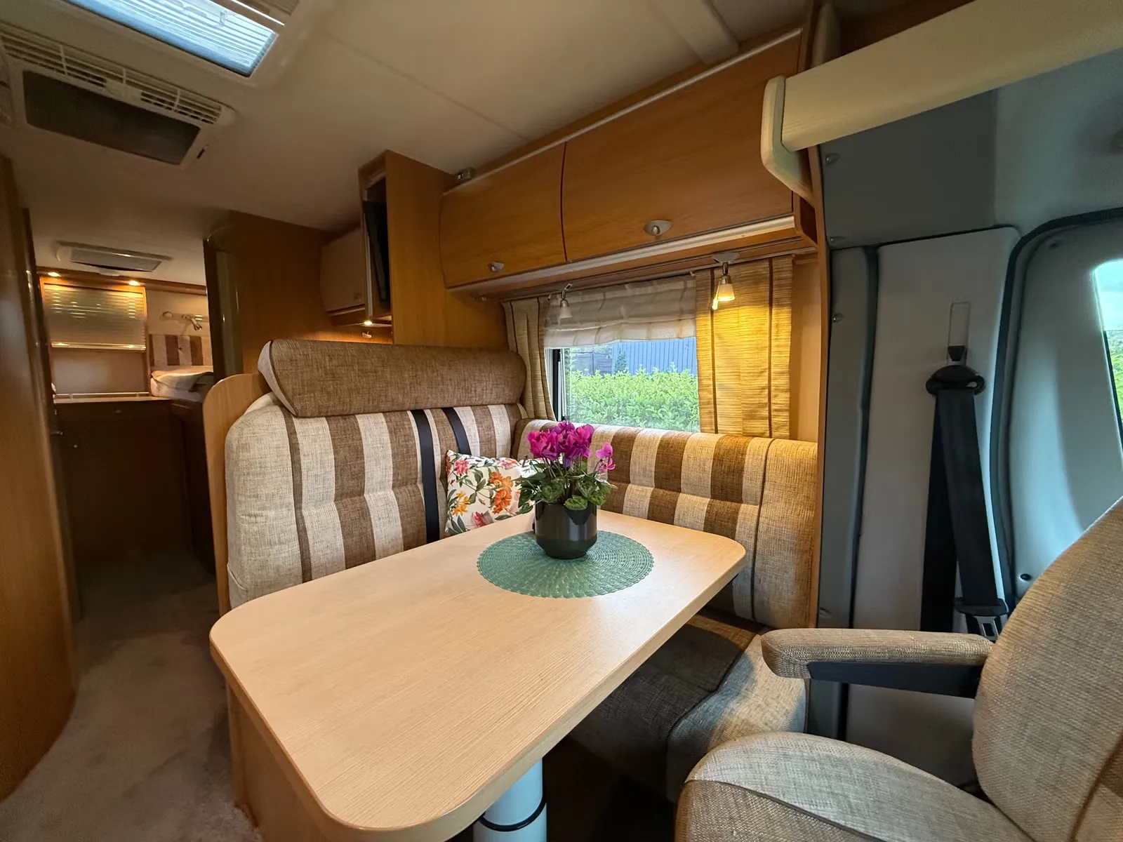 Bürstner Nexxo T 728