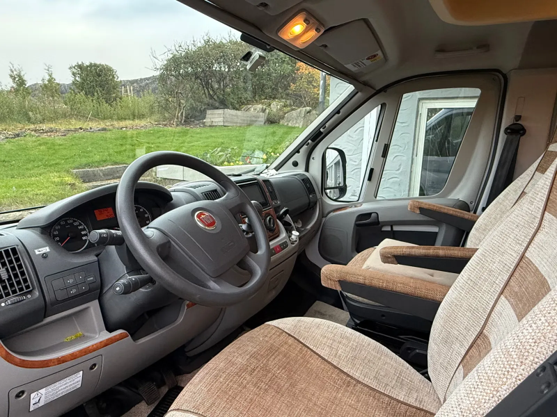 Bürstner Nexxo T 728