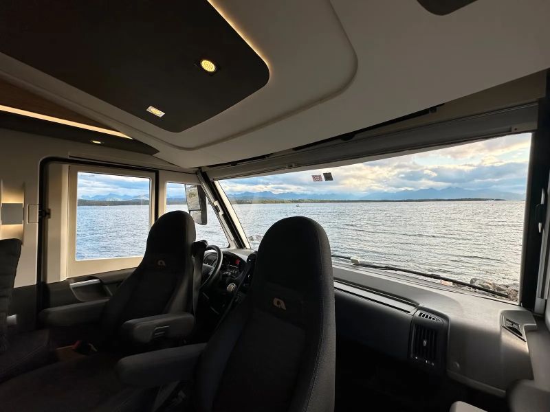 Adria Sonic Plus SL 700