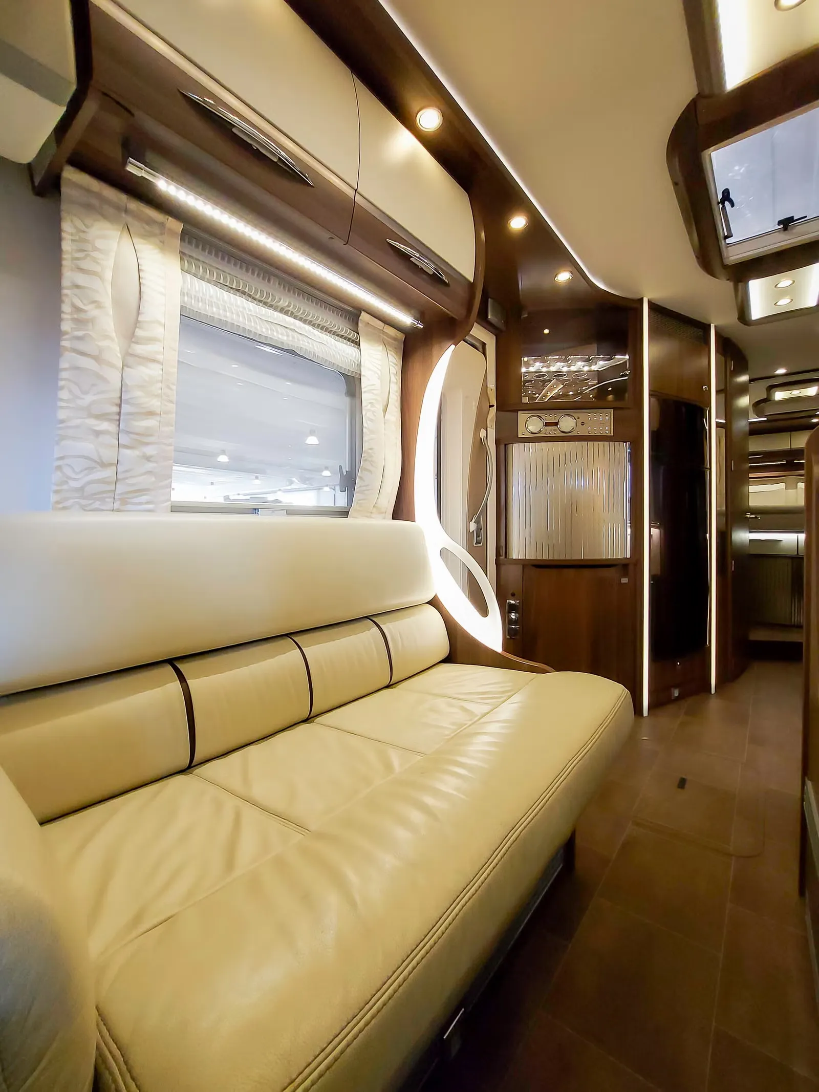 Bürstner I 890 Élégance