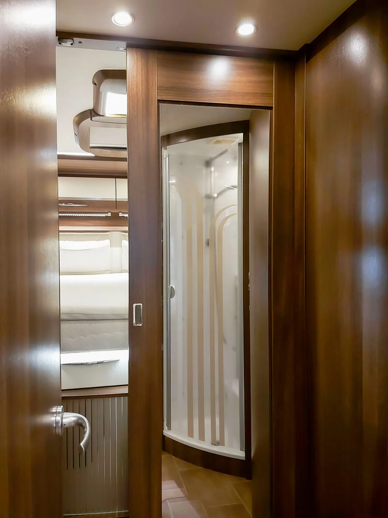 Bürstner I 890 Élégance