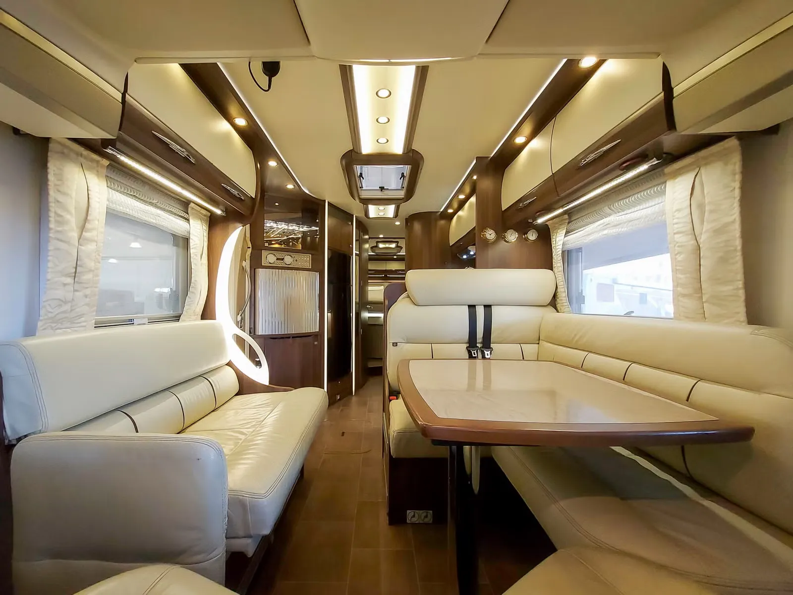 Bürstner I 890 Élégance