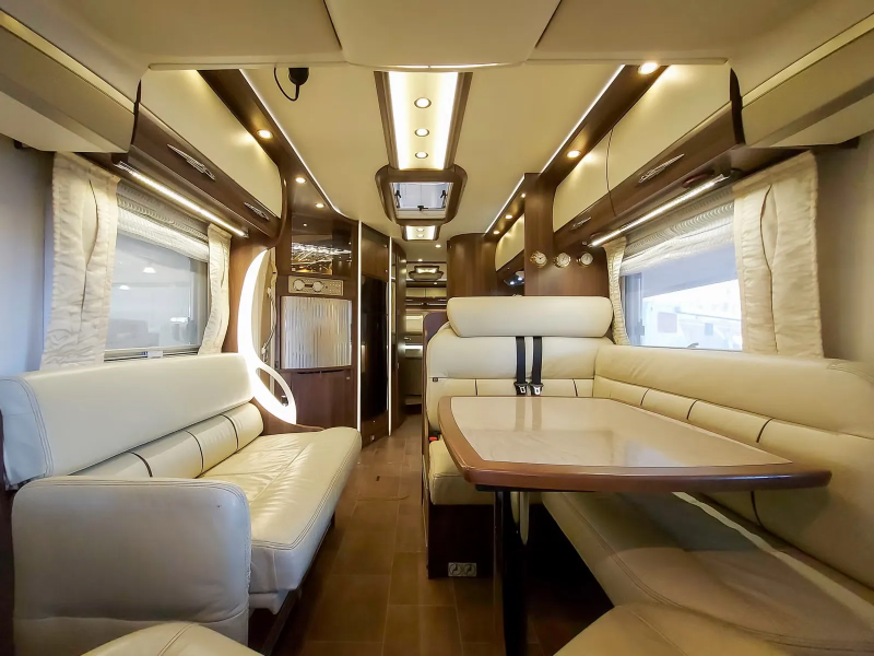 Bürstner I 890 Élégance