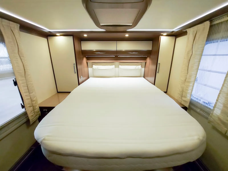 Bürstner I 890 Élégance