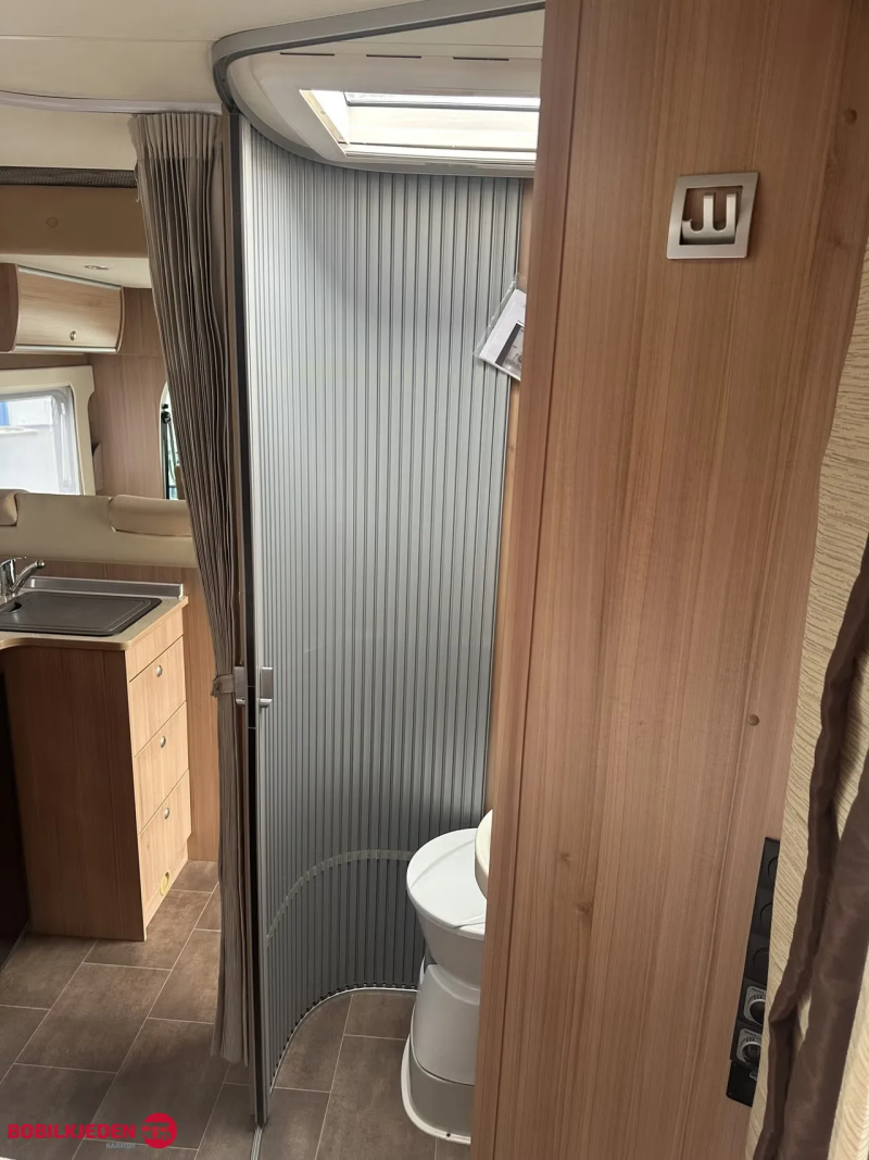 Bürstner Ixeo Time T720