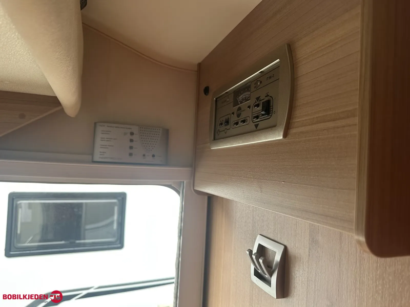 Bürstner Ixeo Time T720