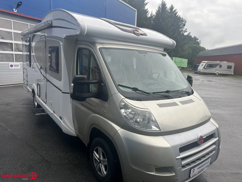 Bürstner Ixeo Time T720