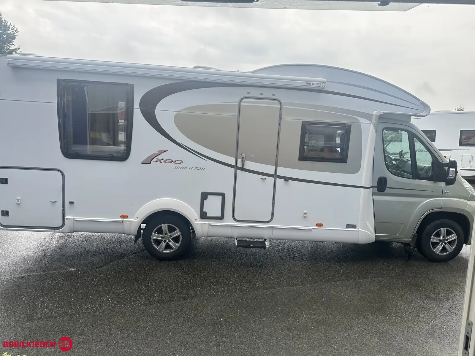 Bürstner Ixeo Time T720