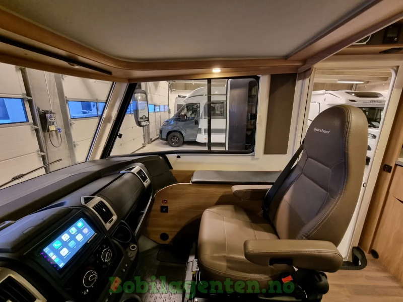 Bürstner Aviano 690