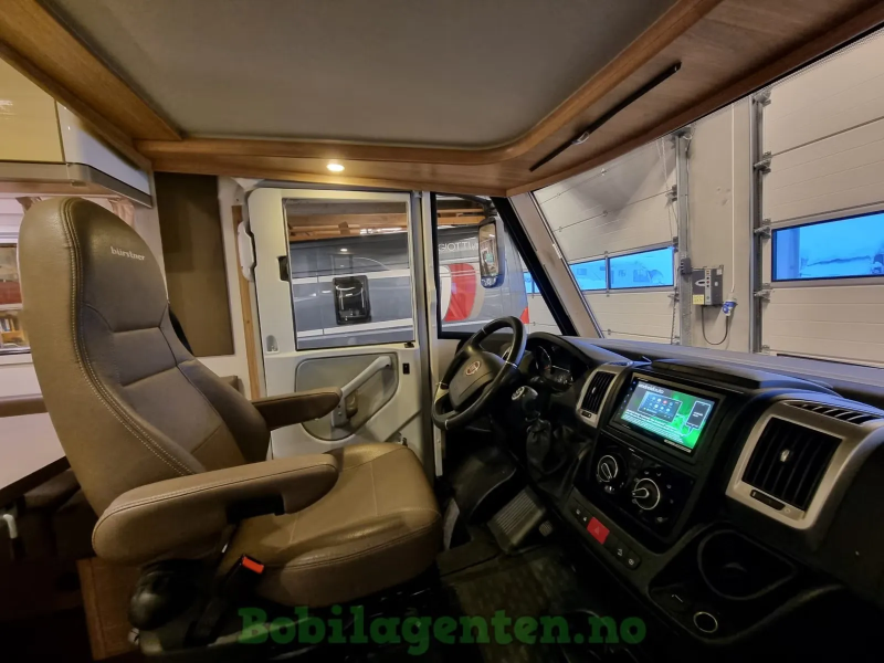 Bürstner Aviano 690