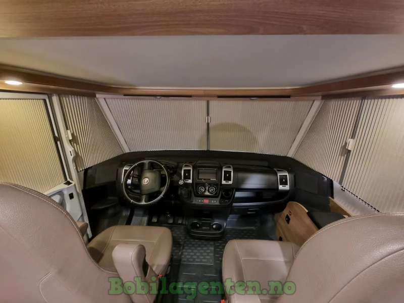 Bürstner Aviano 690