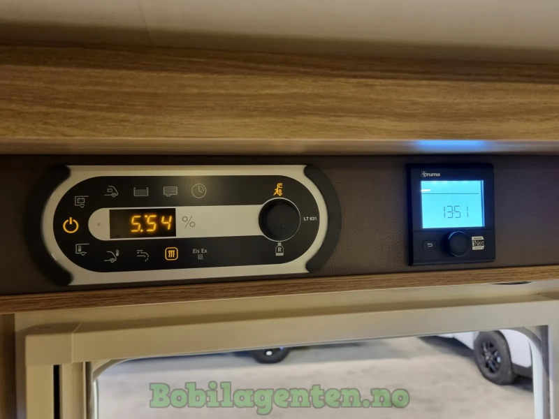 Bürstner Aviano 690