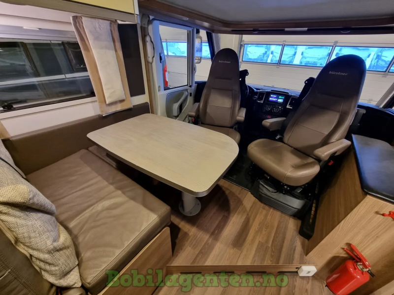 Bürstner Aviano 690