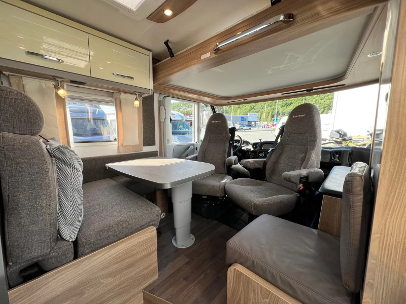 Bürstner Aviano I 700 kaufen – Kroken Bobil AS