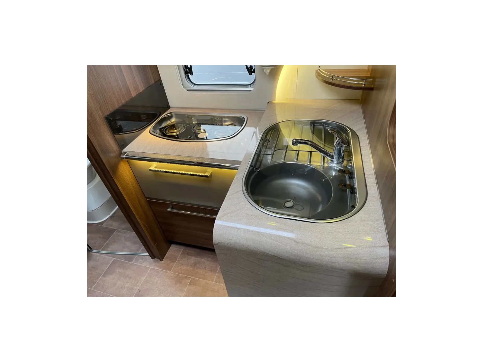 Bürstner ELEGANCE I 729 G