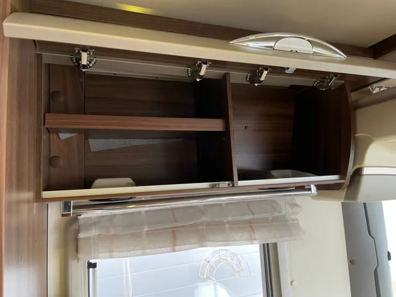 Bürstner ELEGANCE I 729 G