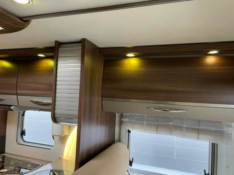 Bürstner ELEGANCE I 729 G