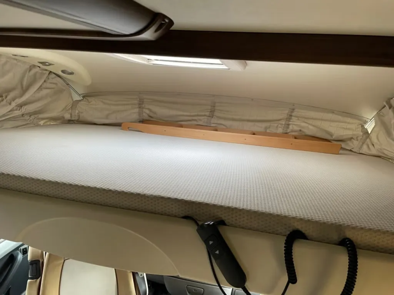 Bürstner ELEGANCE I 729 G