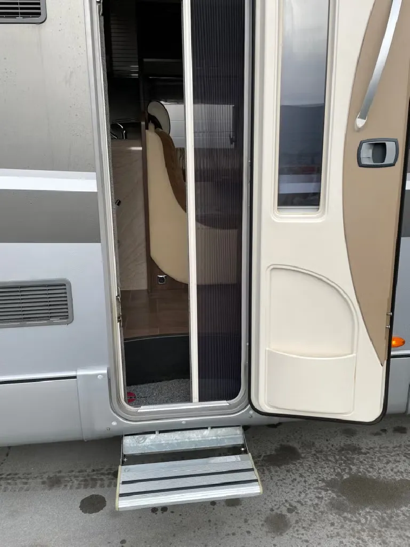 Bürstner ELEGANCE I 729 G