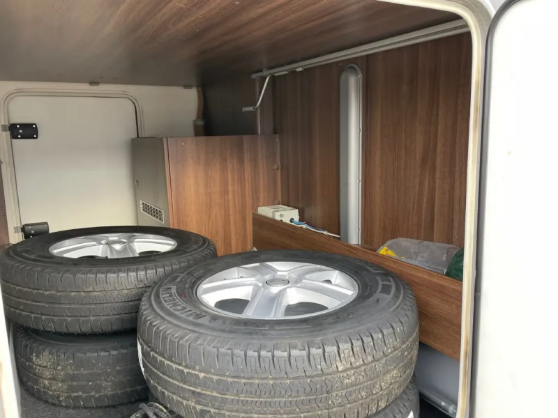 Bürstner ELEGANCE I 729 G