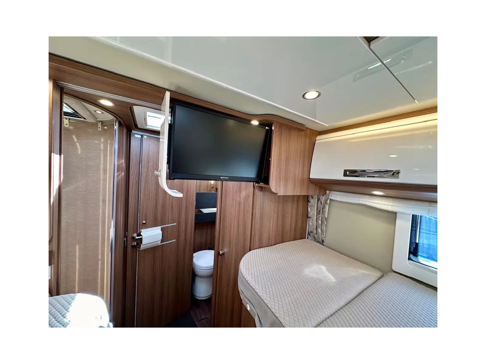 Carthago CHIC E-LINE 50LE HPC