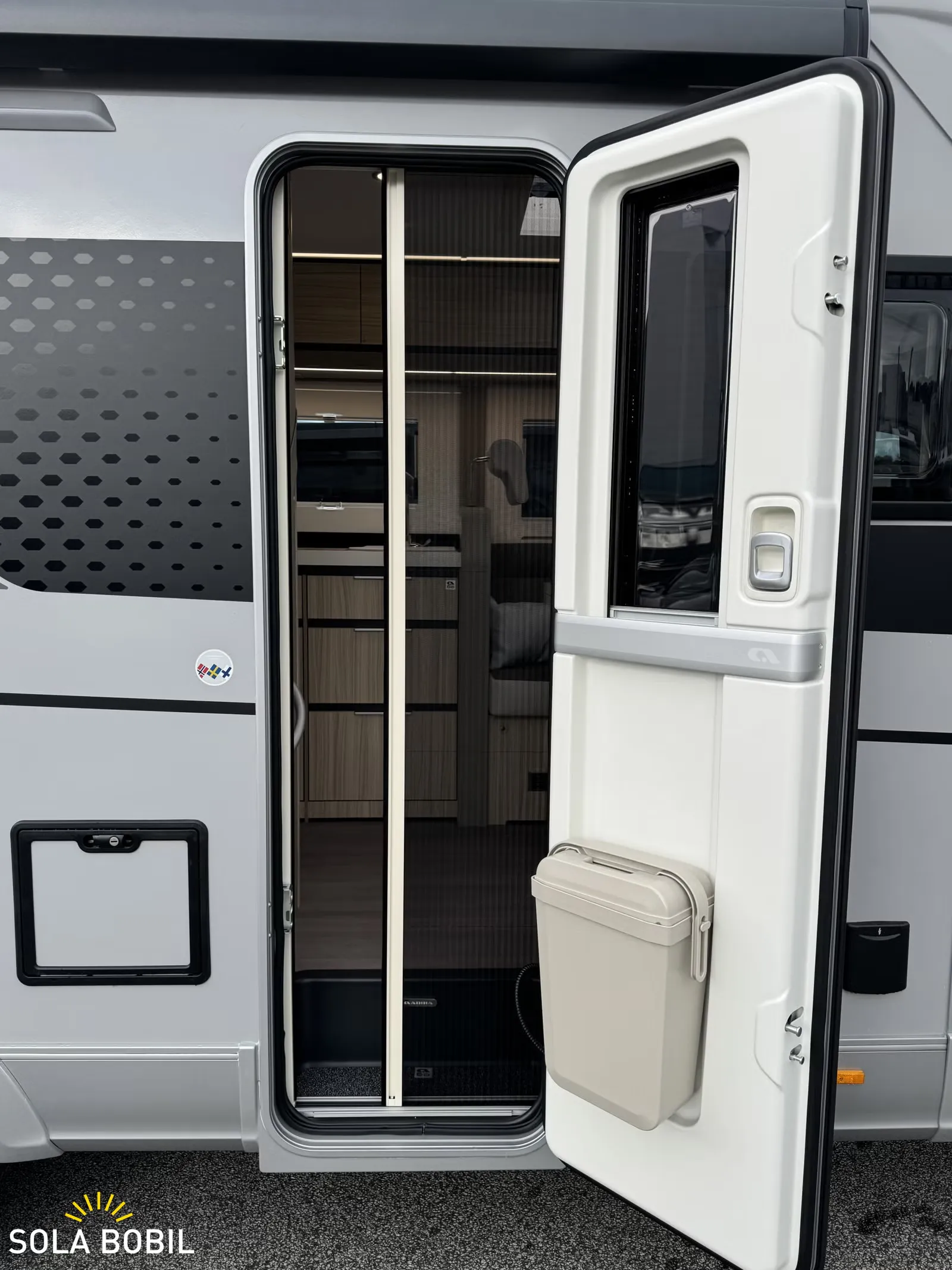 Adria COMPACT DL 60Y