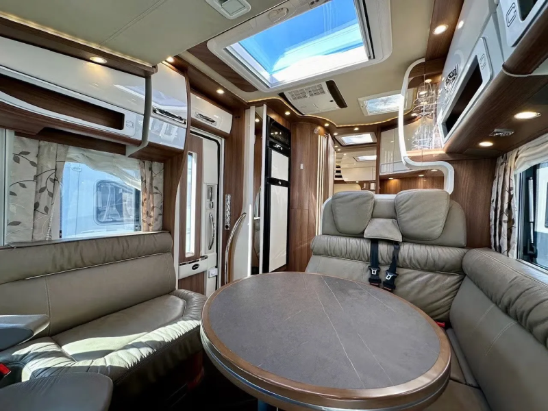 Carthago CHIC E-LINE 50LE HPC