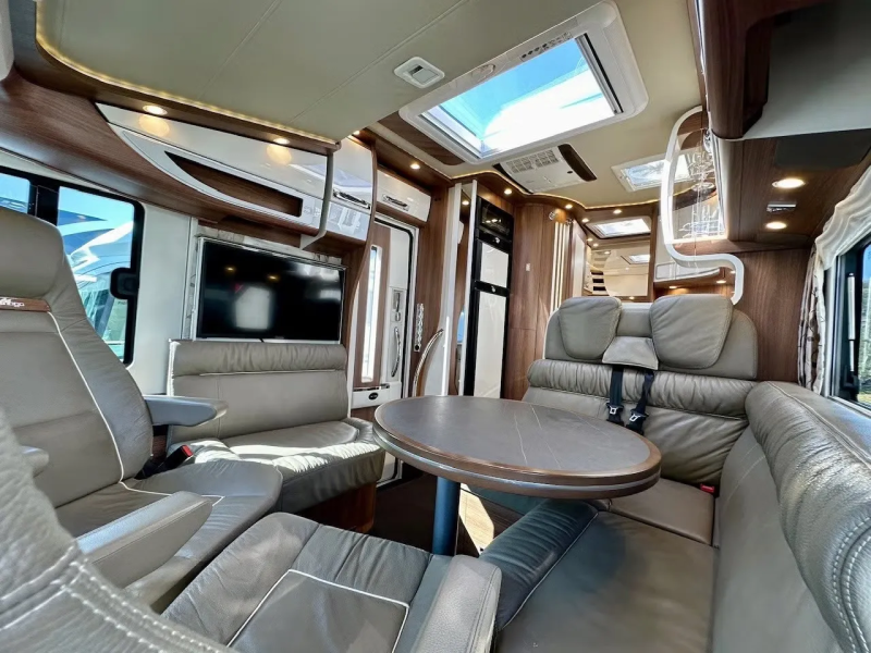 Carthago CHIC E-LINE 50LE HPC