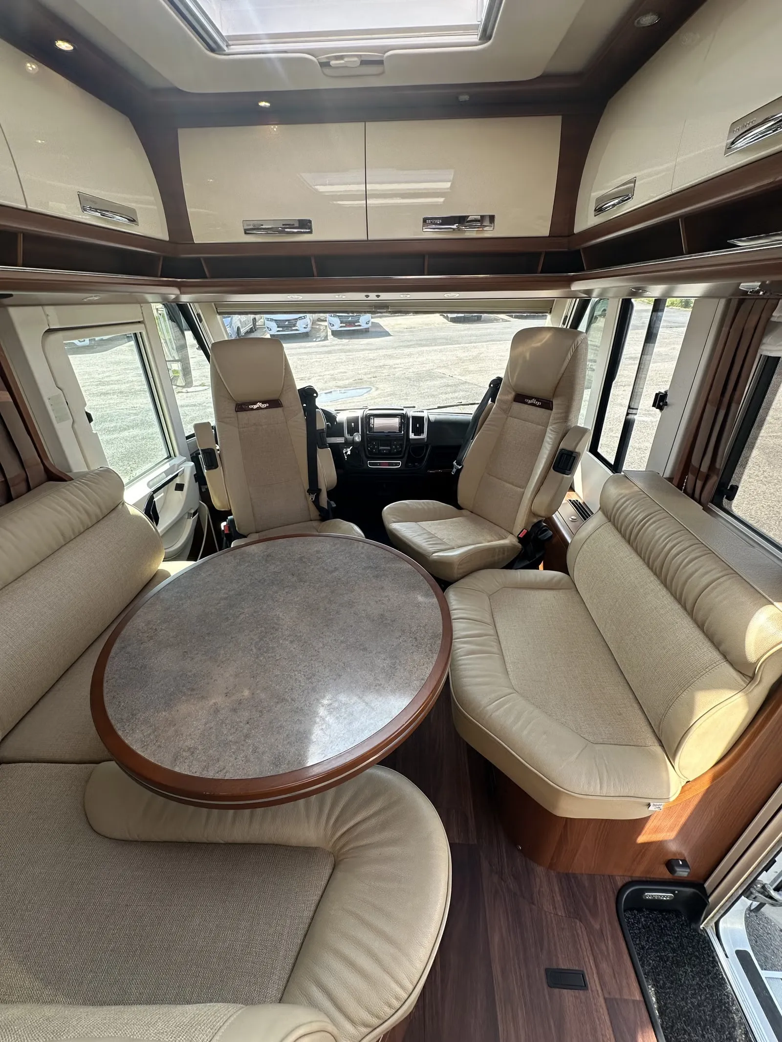 Carthago Chic E-Line I 51