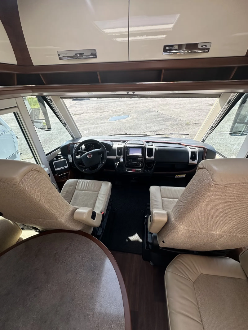 Carthago Chic E-Line I 51