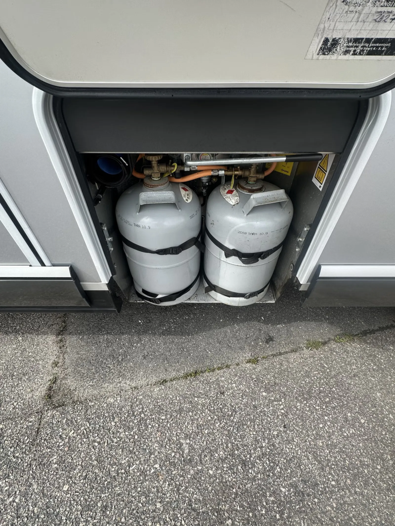 Carthago Chic E-Line I 51