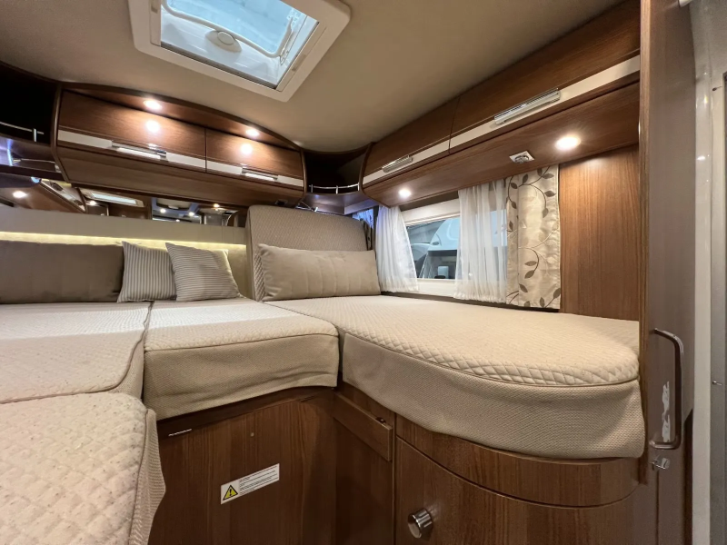 Carthago C- Compactline C- Compactline