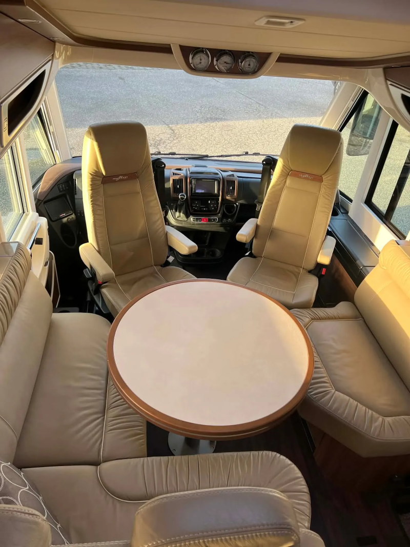 Carthago Chic E-line I 51 LE