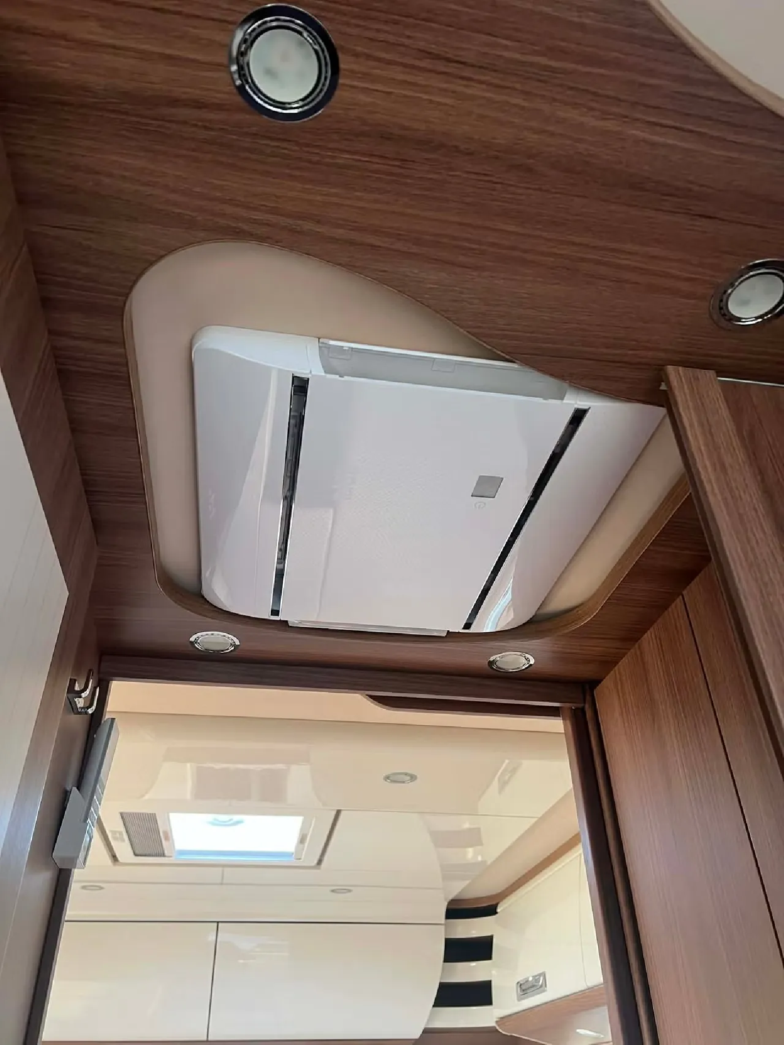 Carthago Chic E-line I 51 LE