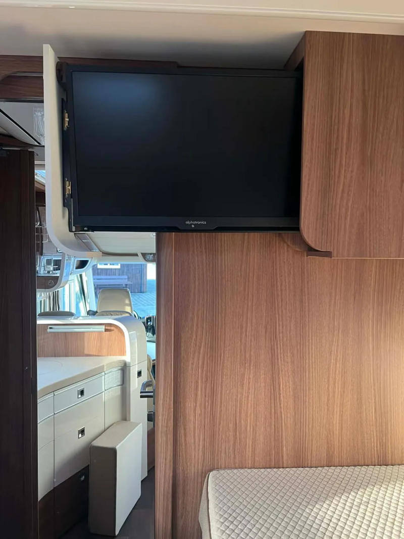 Carthago Chic E-line I 51 LE