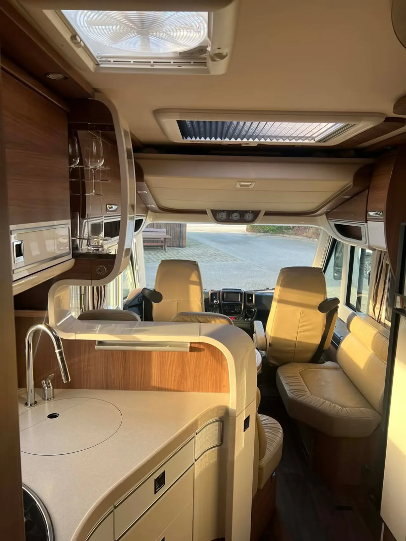 Carthago Chic E-line I 51 LE