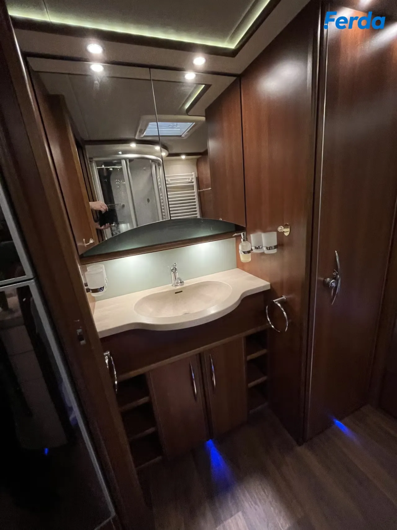 Carthago Liner 65 LE